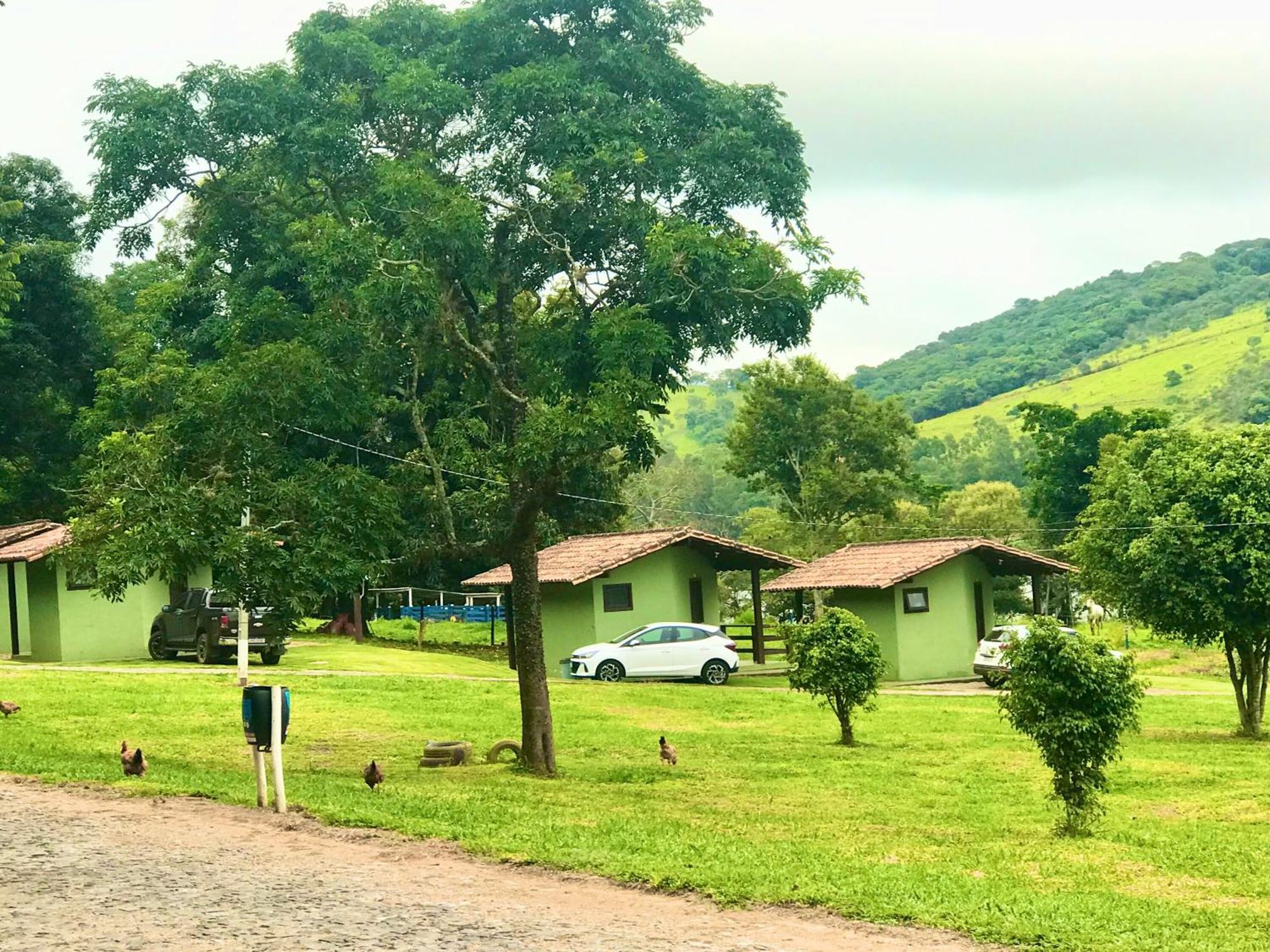 Pousada E Camping Recanto Da Praia Capitolio Luaran gambar