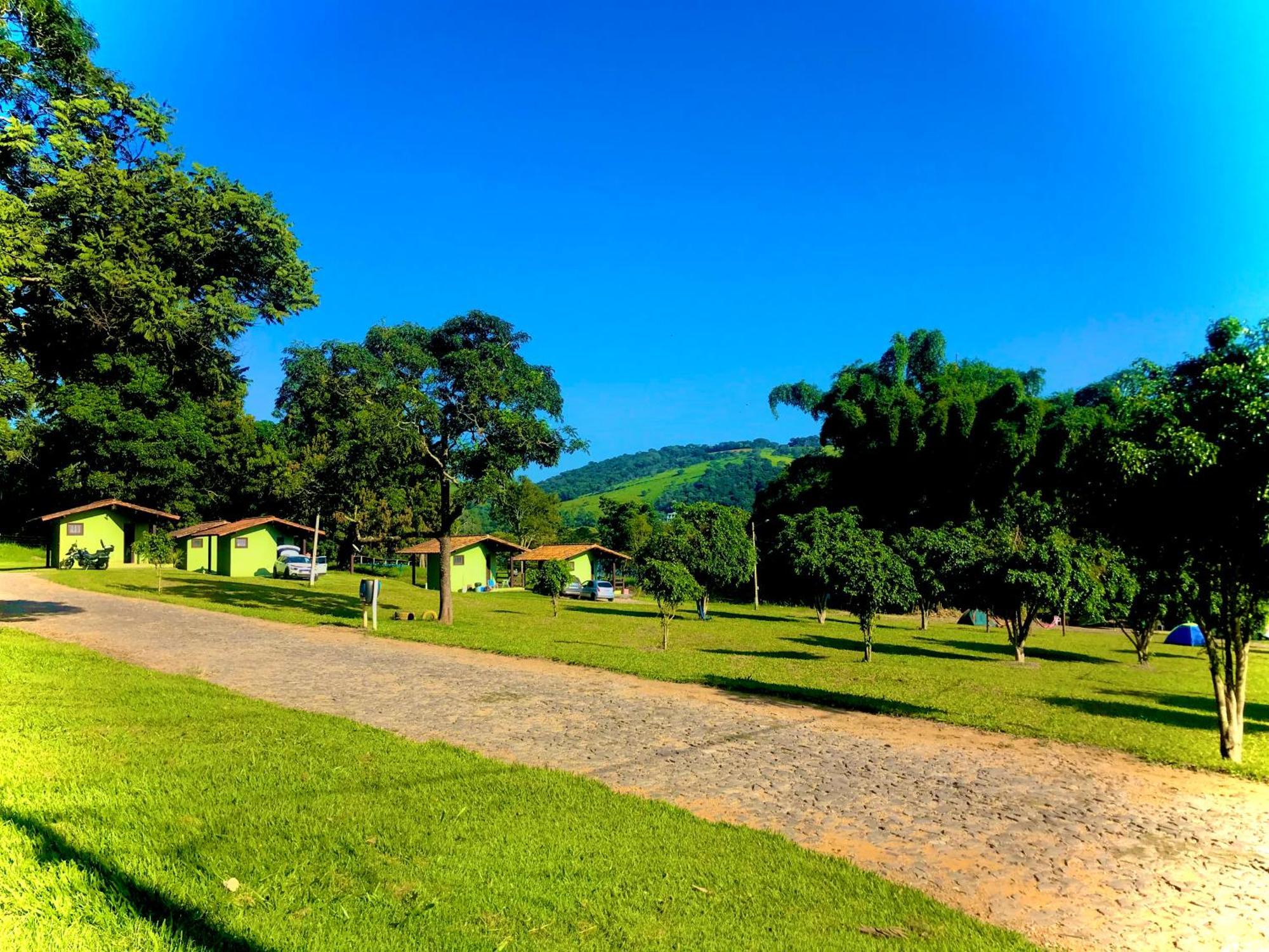 Pousada E Camping Recanto Da Praia Capitolio Luaran gambar