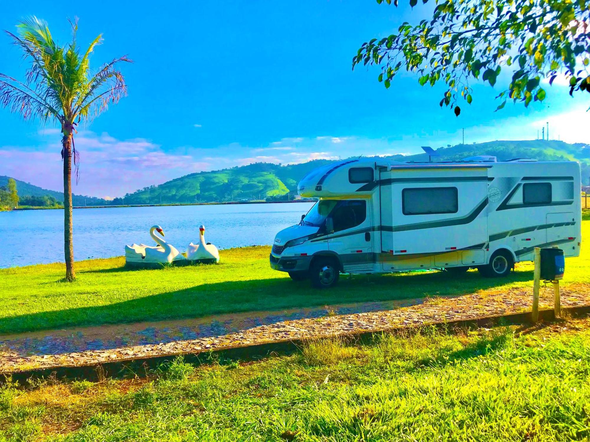 Pousada E Camping Recanto Da Praia Capitolio Luaran gambar